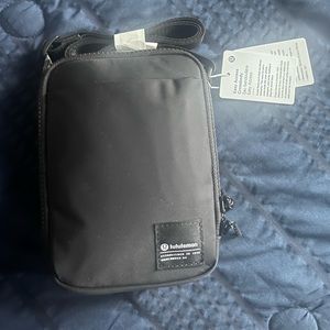 Lululemon Easy Access Crossbody